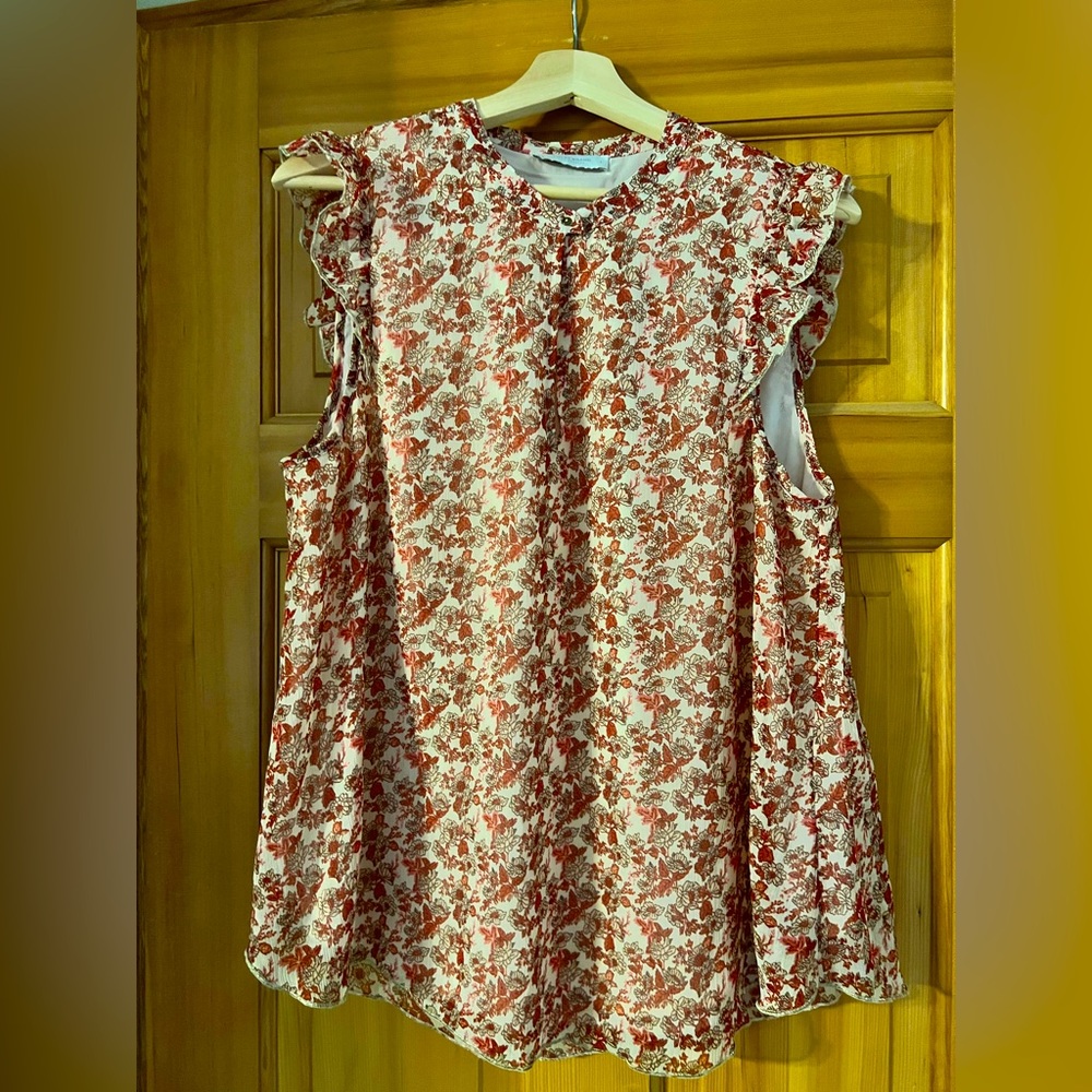 Lucky Brand flutter sleeve floral blouse, size L